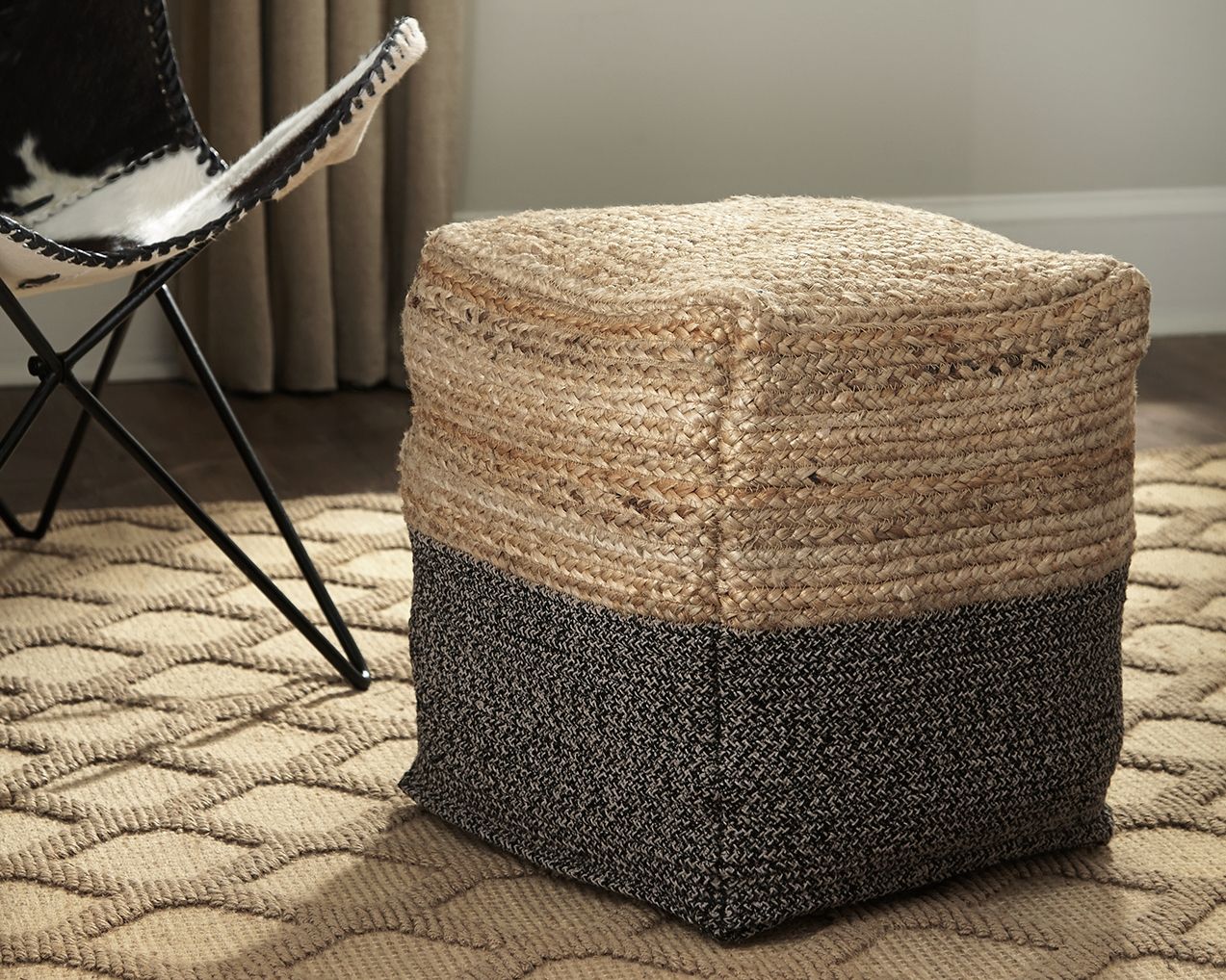 Sweed Valley - Rectangular - Pouf - Hornell Furniture Outlet