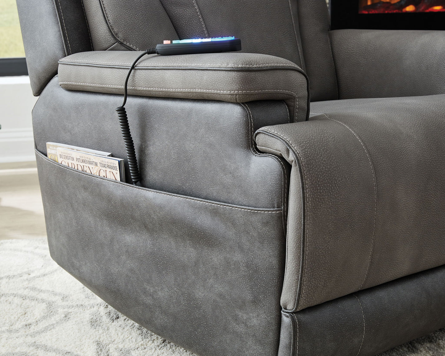 4Z - Peaceful Pause - Serenity Zone - Power Lift Recliner - Hornell Furniture Outlet