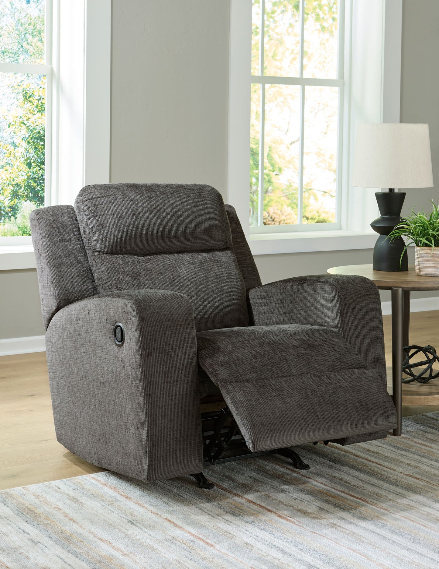 Kanlow - Rocker Recliner - Hornell Furniture Outlet
