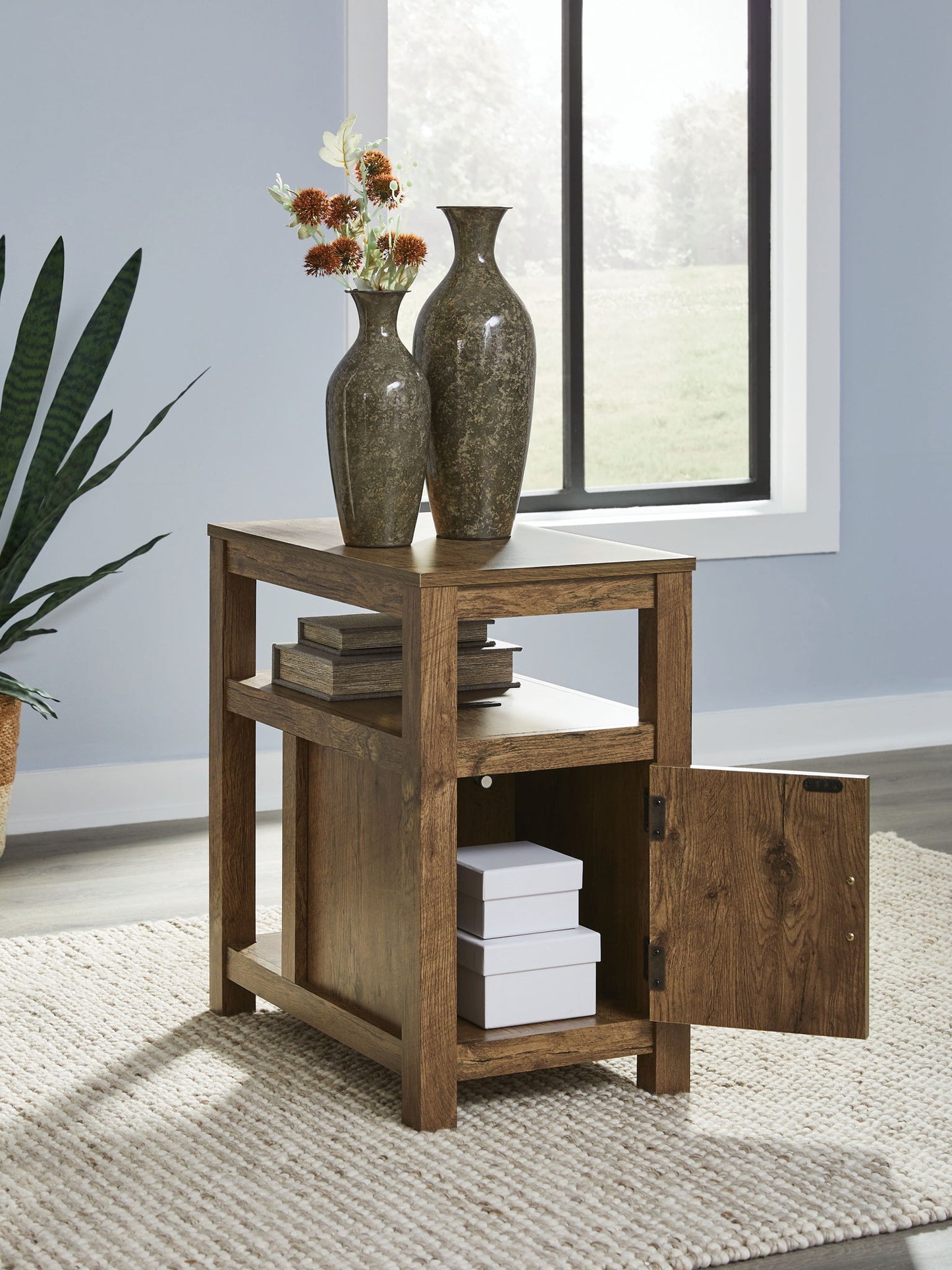 Fendenmore - Chair Side End Table - Hornell Furniture Outlet