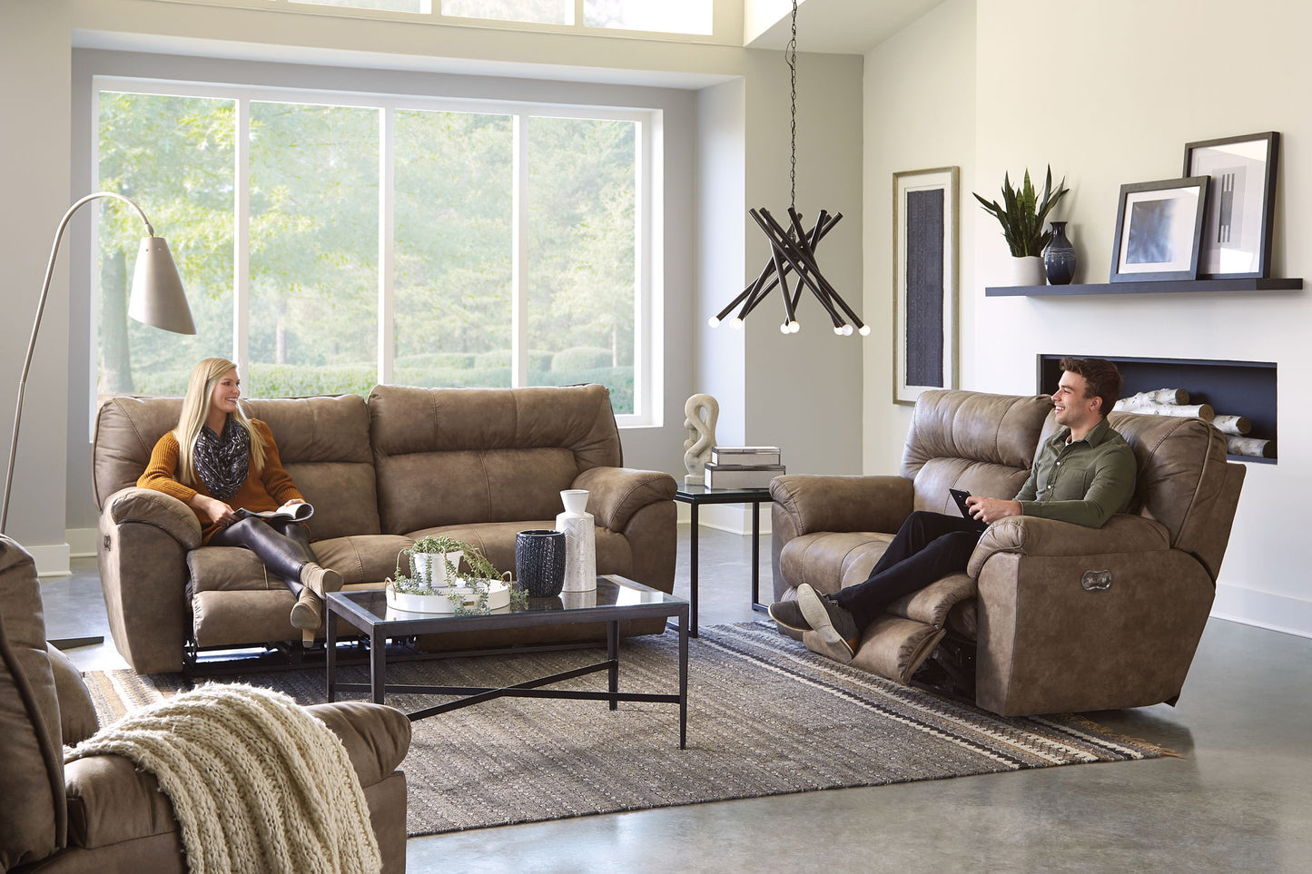 Hollins - Power Reclining Loveseat - Coffee - Hornell Furniture Outlet