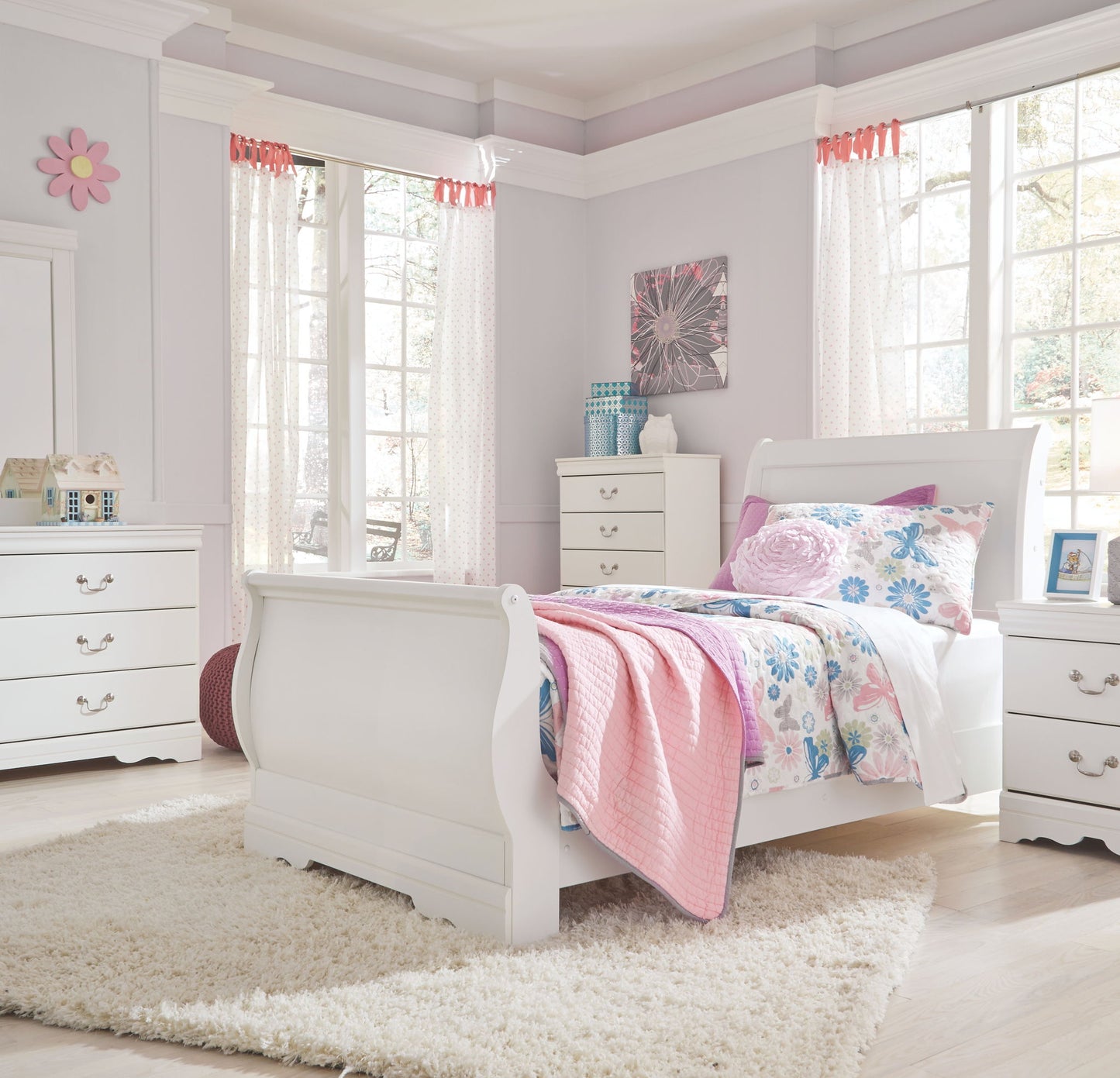 Anarasia - Sleigh Bed - Hornell Furniture Outlet