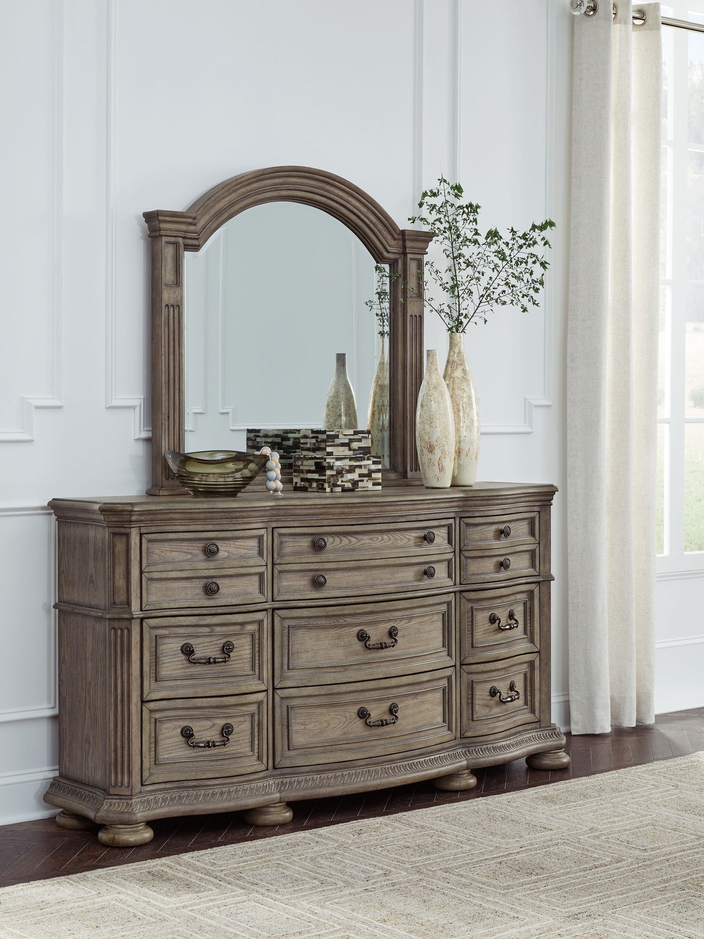 Ardenfield - Light Brown - Dresser And Mirror - Hornell Furniture Outlet