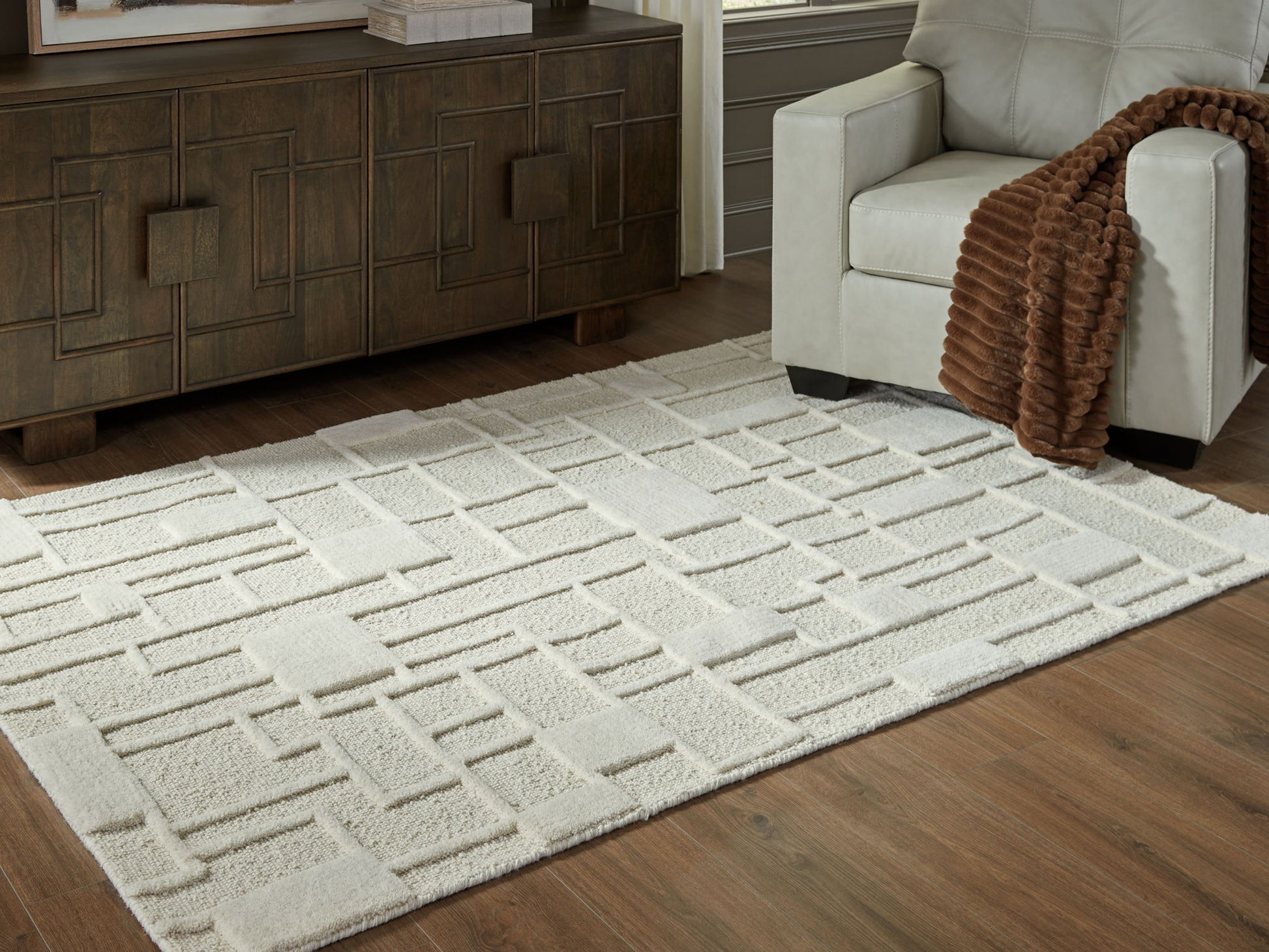 Empriss - Rug - Hornell Furniture Outlet
