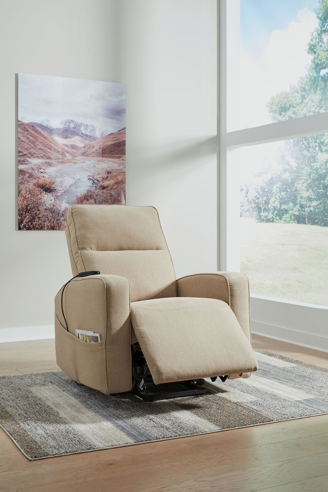 Starganza - Power Lift Recliner - Hornell Furniture Outlet