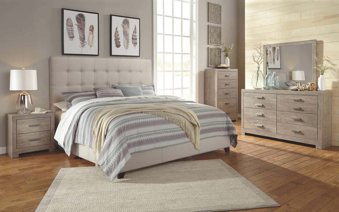 Dolante - Upholstered Bed - Hornell Furniture Outlet