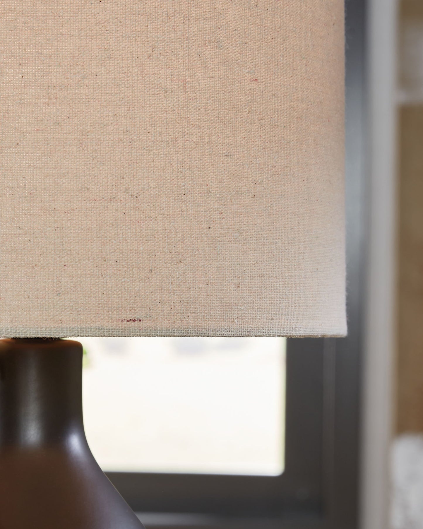 Garinton - Ceramic Table Lamp - Hornell Furniture Outlet