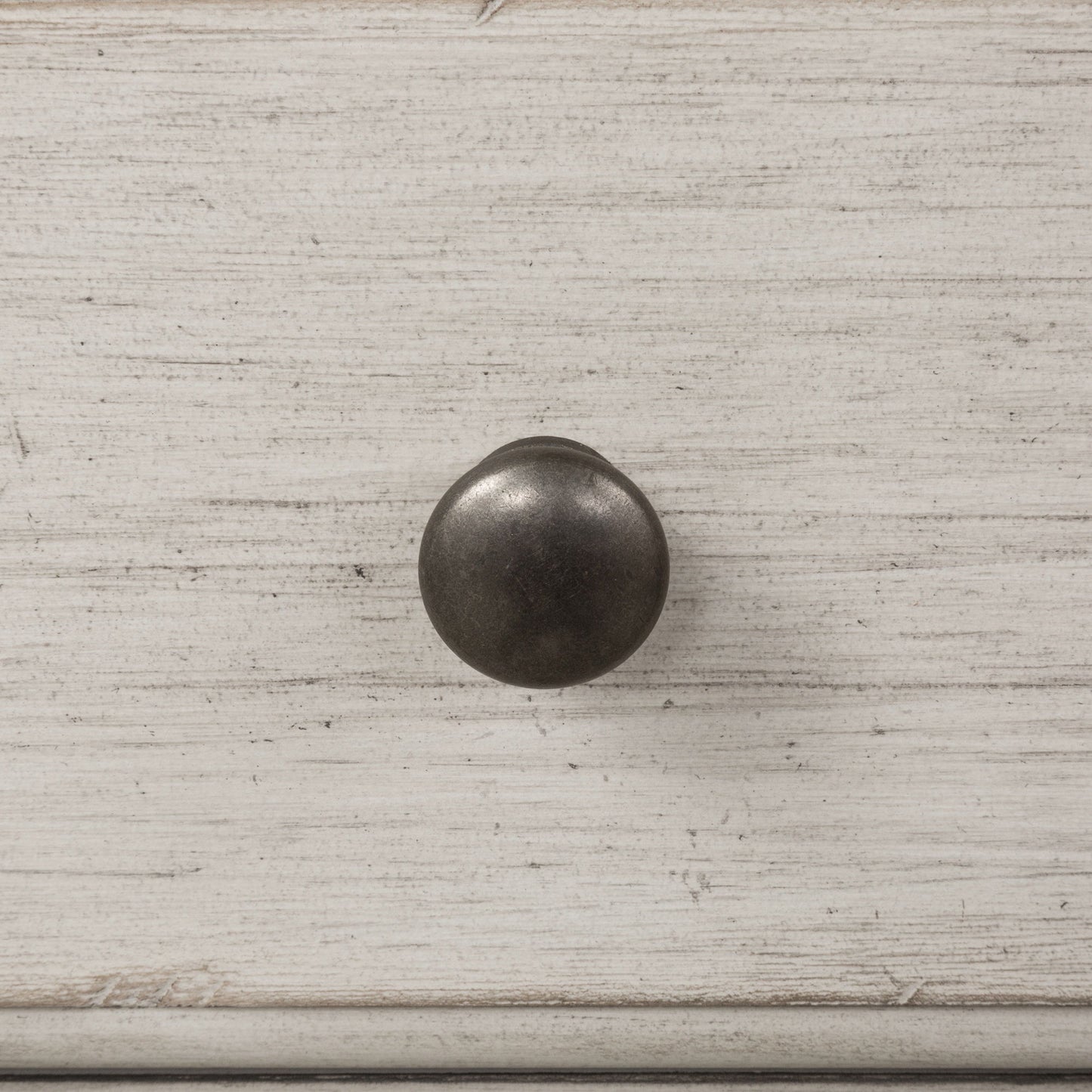 Farmhouse Reimagined - 8 Drawer Dresser - White - Hornell Furniture Outlet