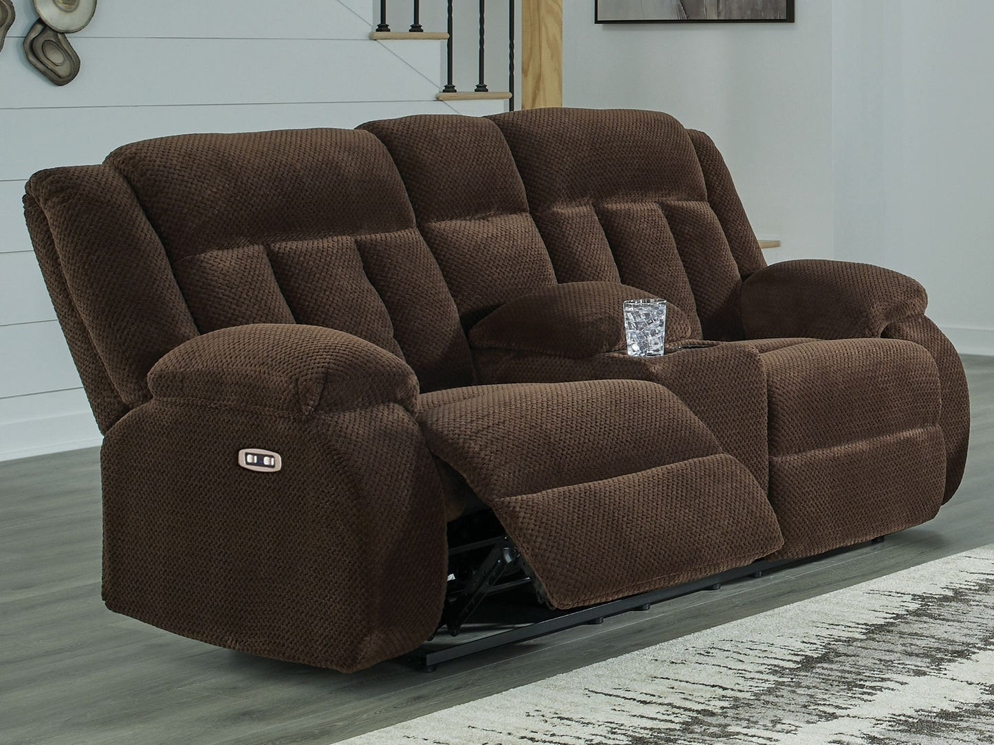 Free Wake - Double Relcining Power Loveseat With Console - Chocolate - Hornell Furniture Outlet