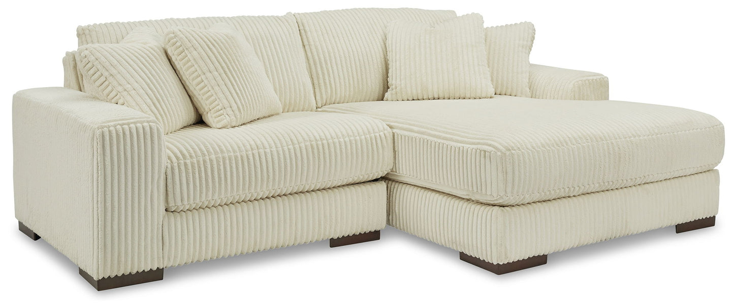Lindyn - Sectional - Hornell Furniture Outlet