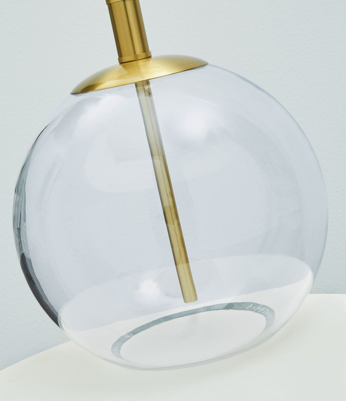 Samder - White - Glass Table Lamp - Hornell Furniture Outlet