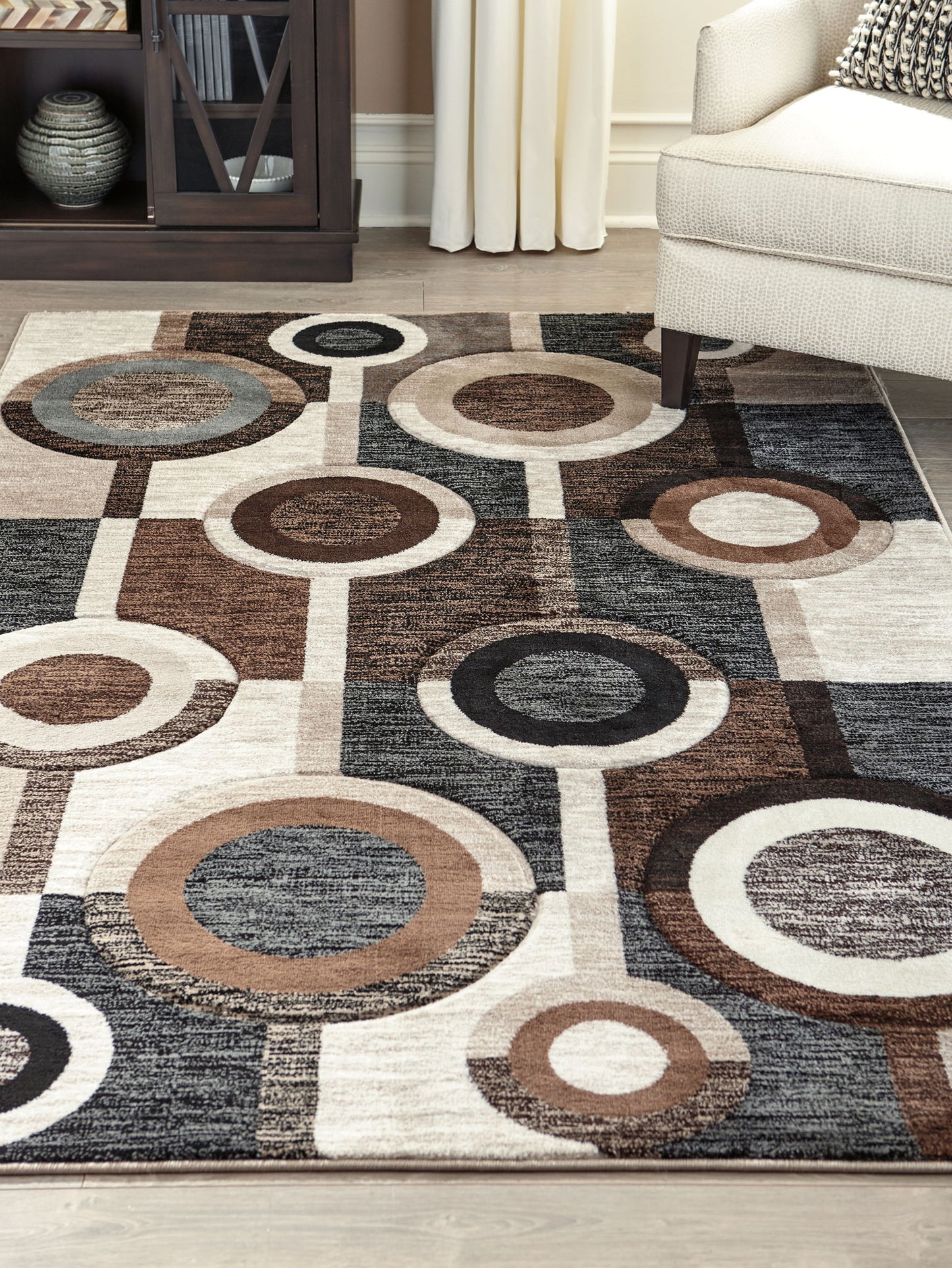 Guintte - Rug - Hornell Furniture Outlet