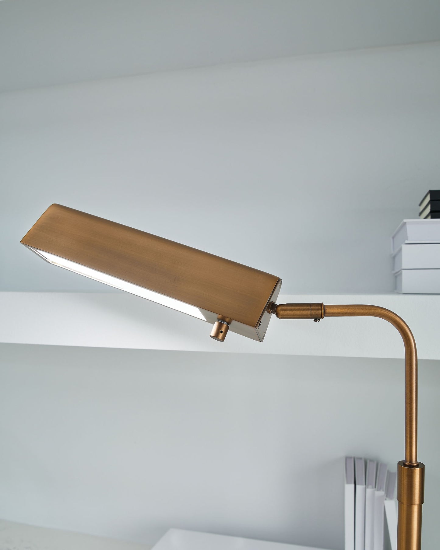 Yafe - Metal Lamp - Hornell Furniture Outlet