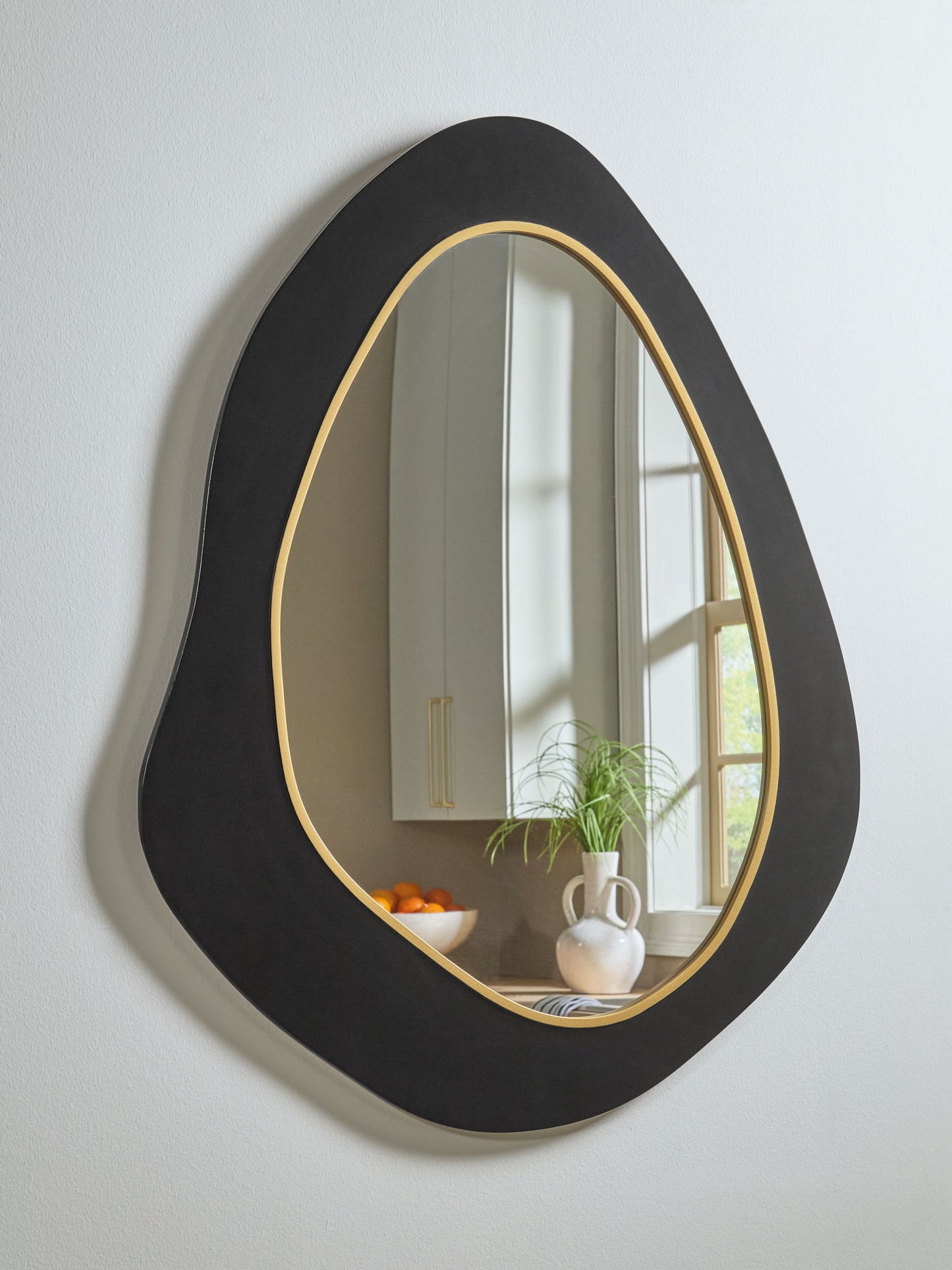 Kierlock - Black / Gold Finish - Accent Mirror - Hornell Furniture Outlet