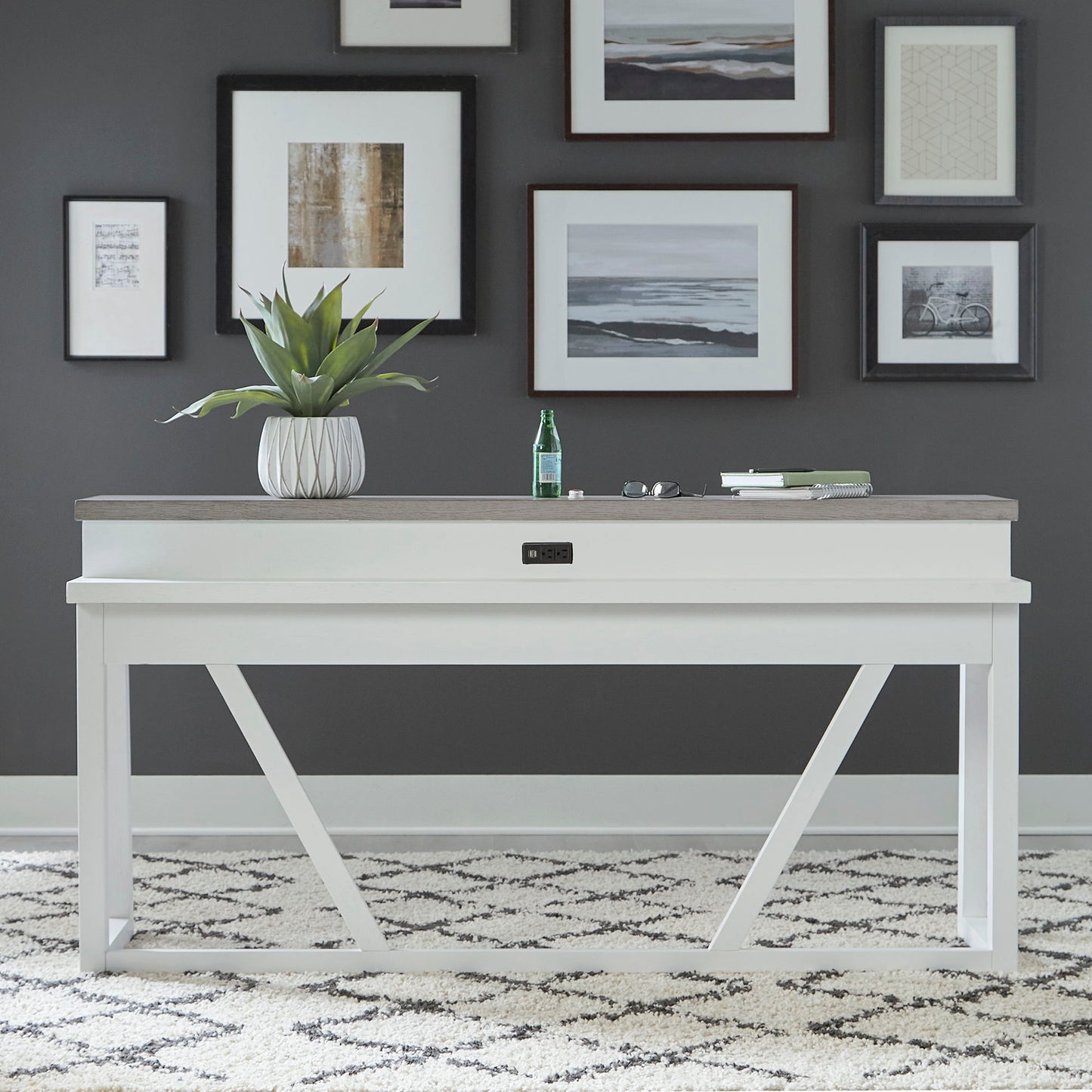 Palmetto Heights - Console Bar Table - White - Hornell Furniture Outlet