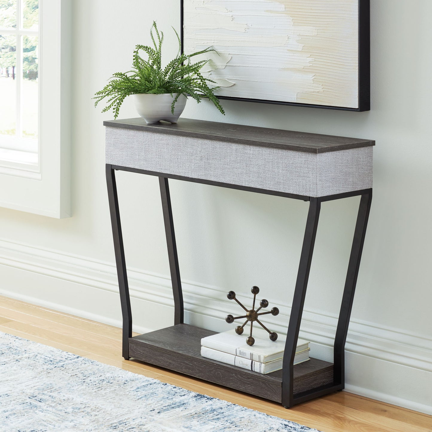 Sethlen - Gray / Black - Console Sofa Table - Hornell Furniture Outlet