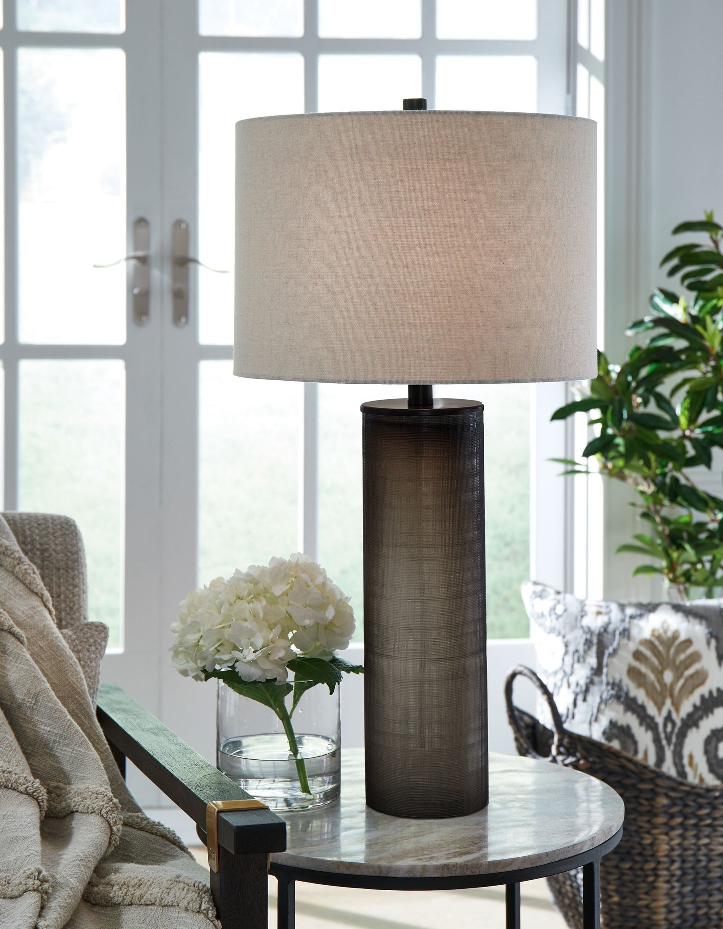 Dingerly - Brown - Glass Table Lamp - Hornell Furniture Outlet