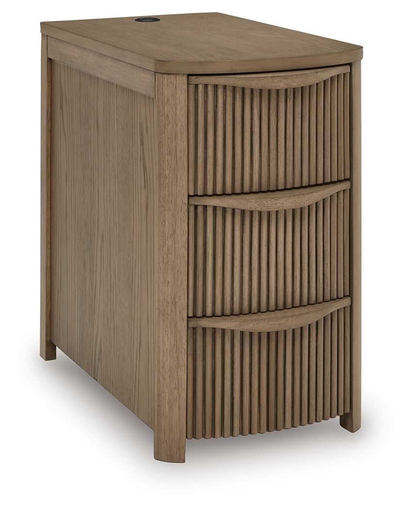 Camdill - Chair Side End Table - Hornell Furniture Outlet