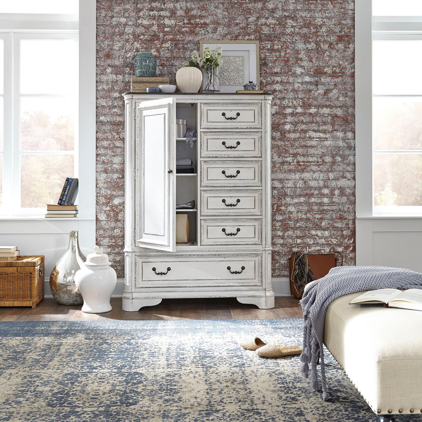 Magnolia Manor - Master Chest - White - Hornell Furniture Outlet