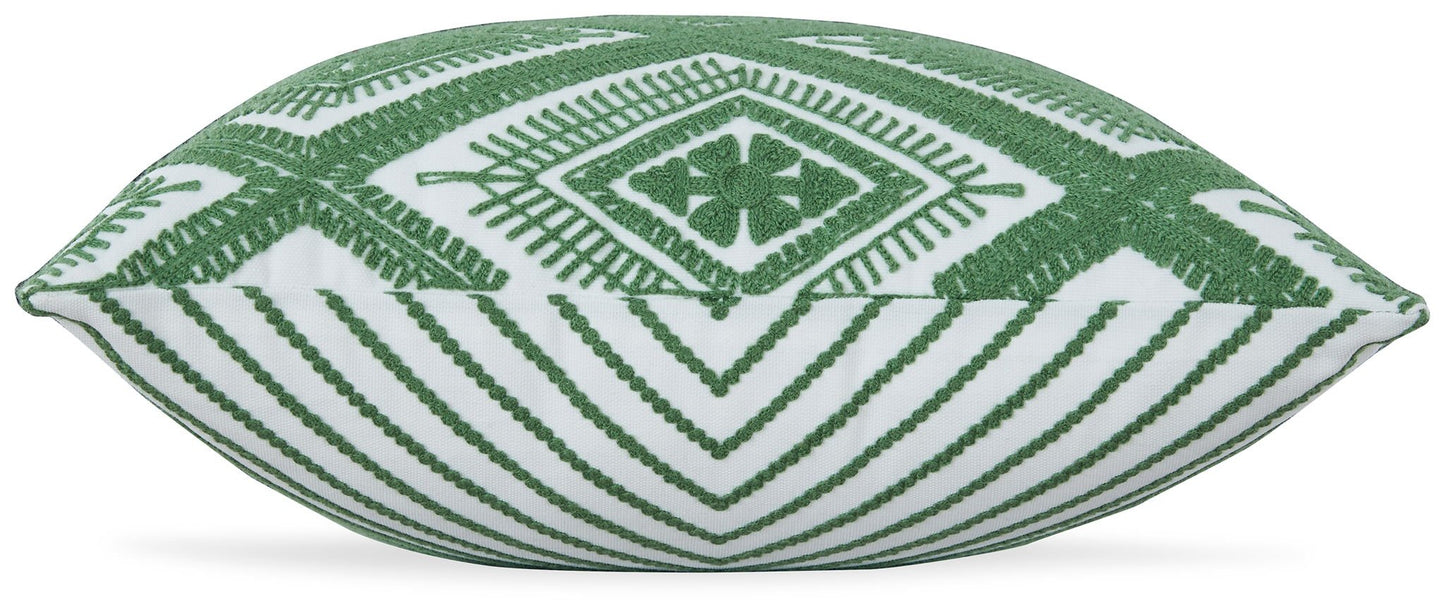 Bellvale - Green / White - Pillow (Set of 4) - Hornell Furniture Outlet