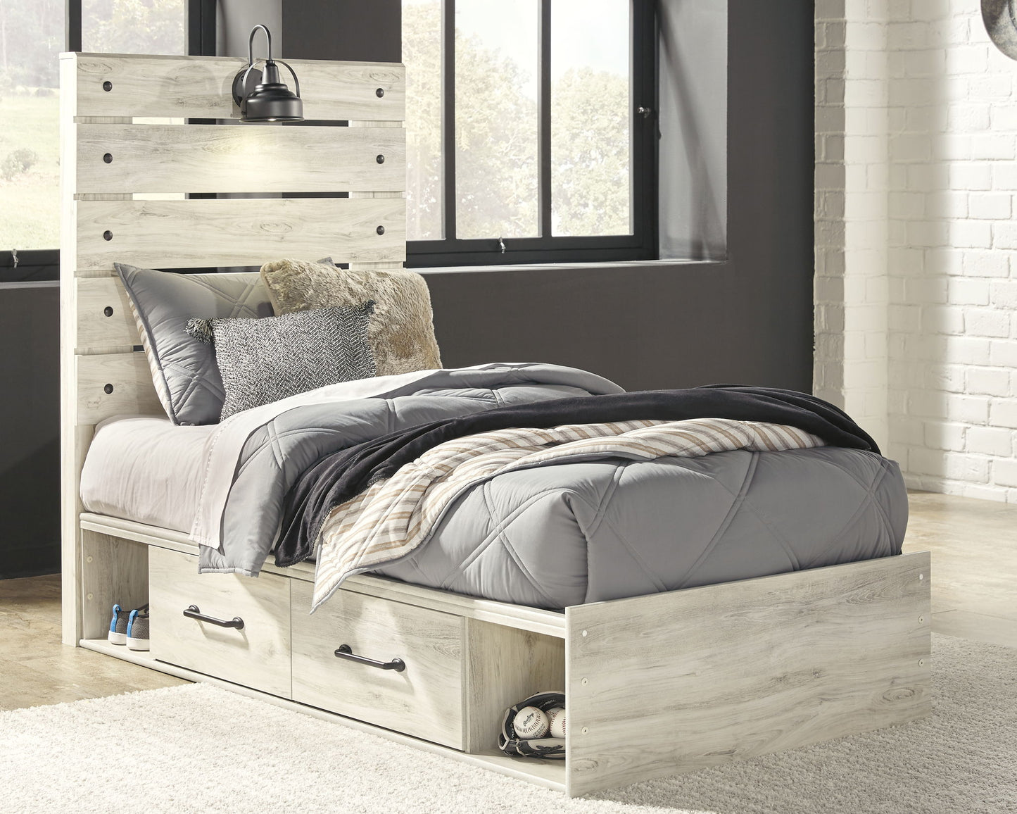 Cambeck - Panel Bed - Hornell Furniture Outlet