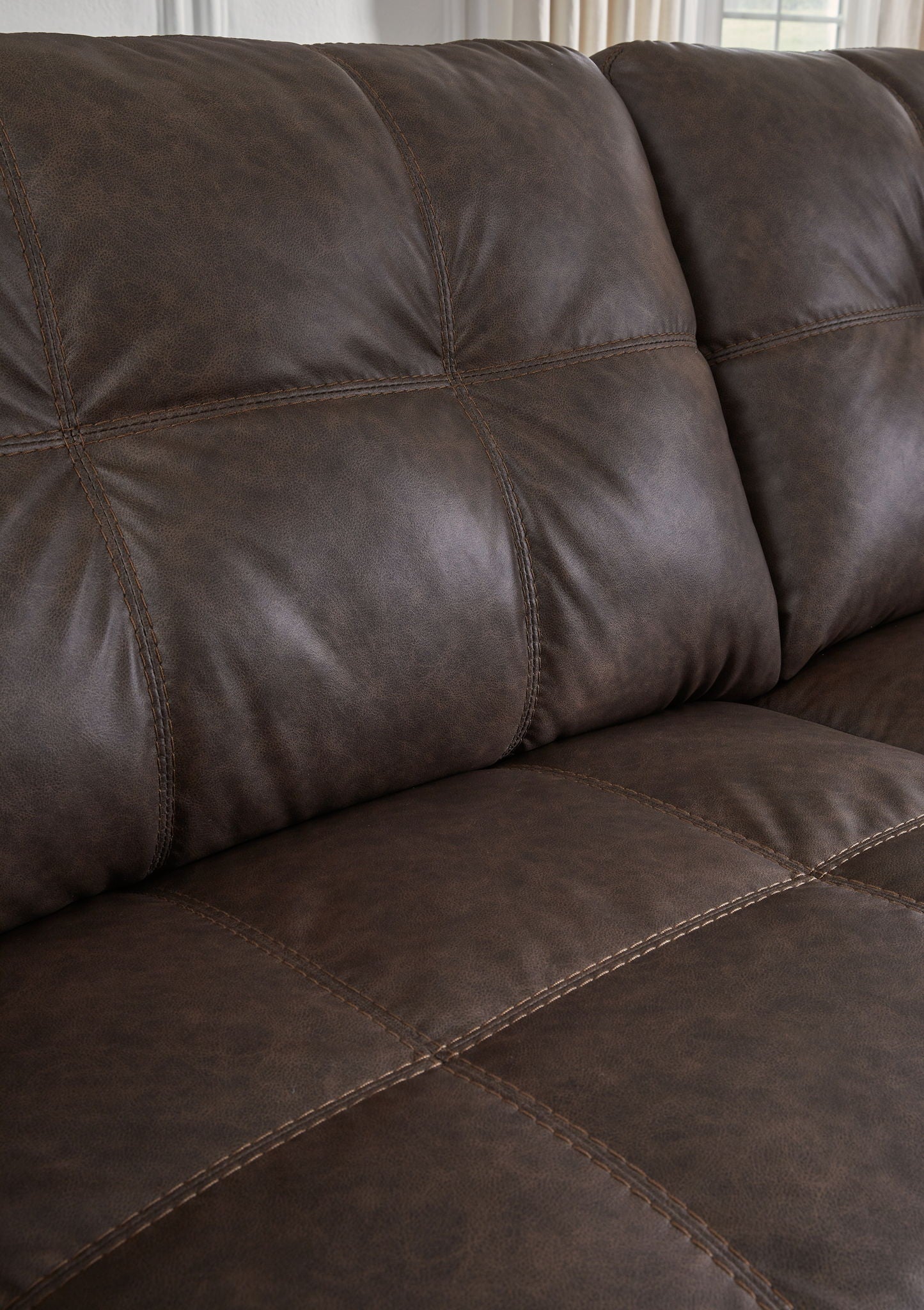 Barlin Mills - Sectional - Hornell Furniture Outlet