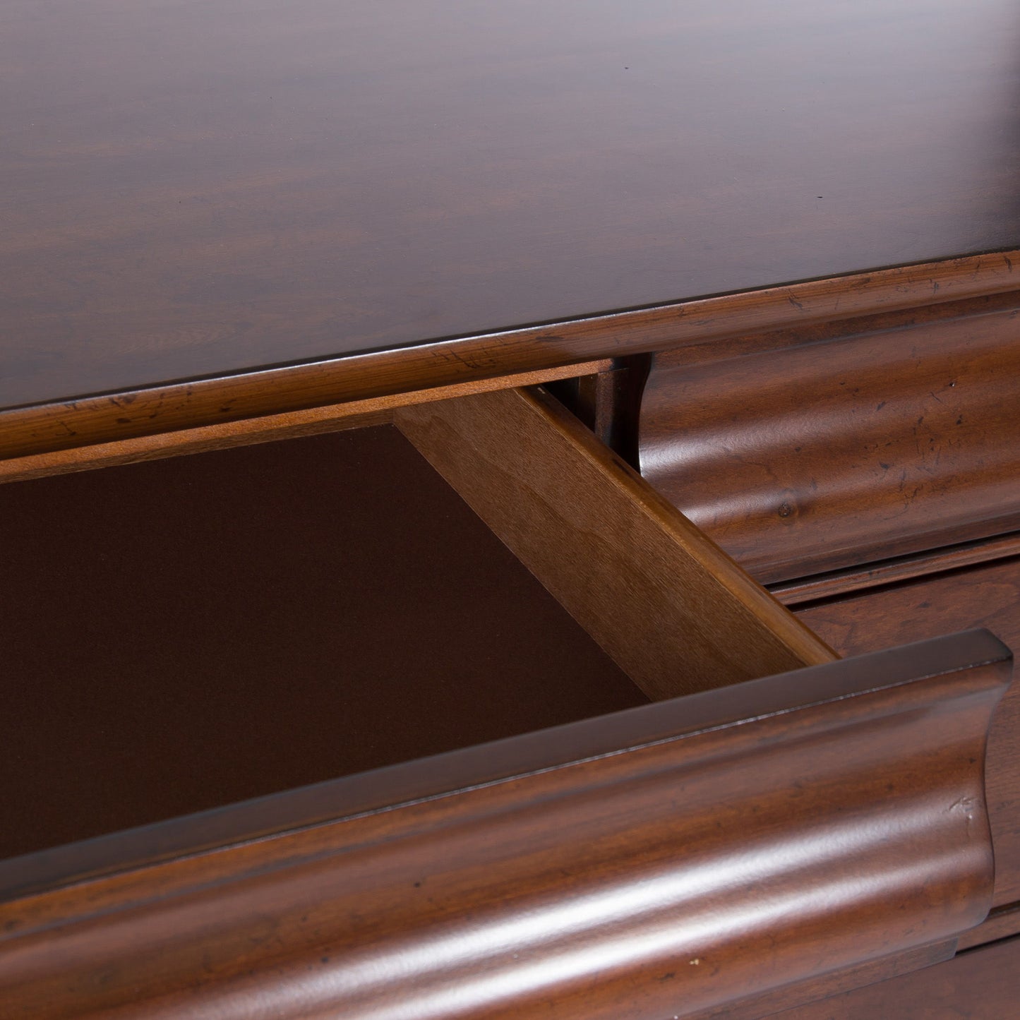 Rustic Traditions - 8 Drawer Dresser - Dark Brown - Hornell Furniture Outlet