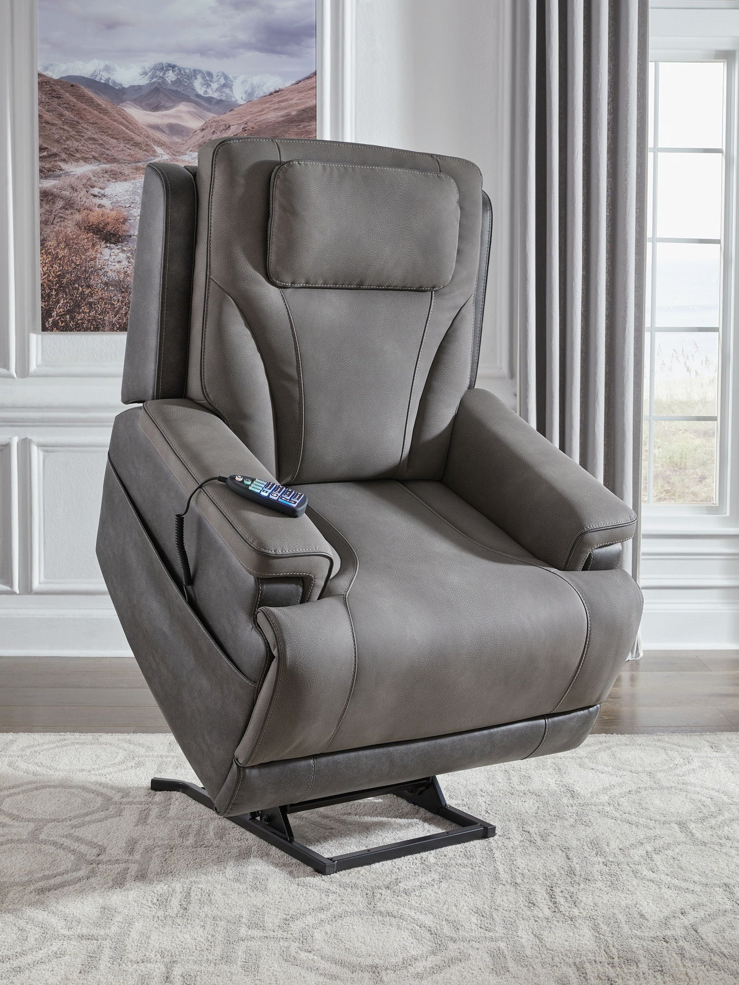 4Z - Peaceful Pause - Serenity Zone - Power Lift Recliner - Hornell Furniture Outlet