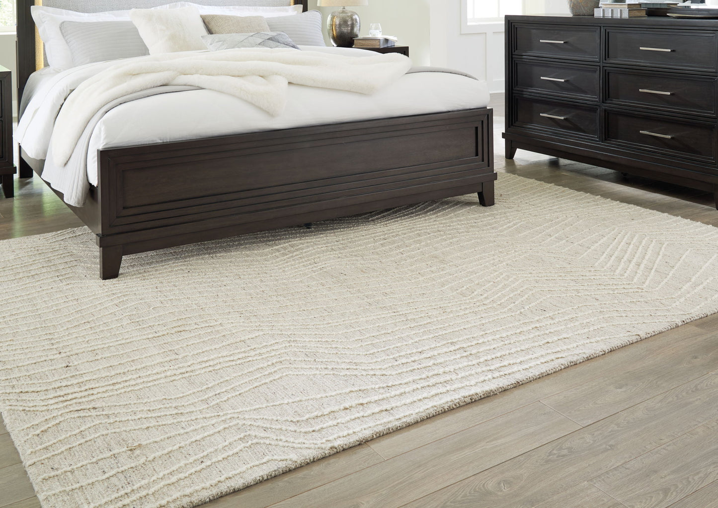 Varahill - Rug - Hornell Furniture Outlet
