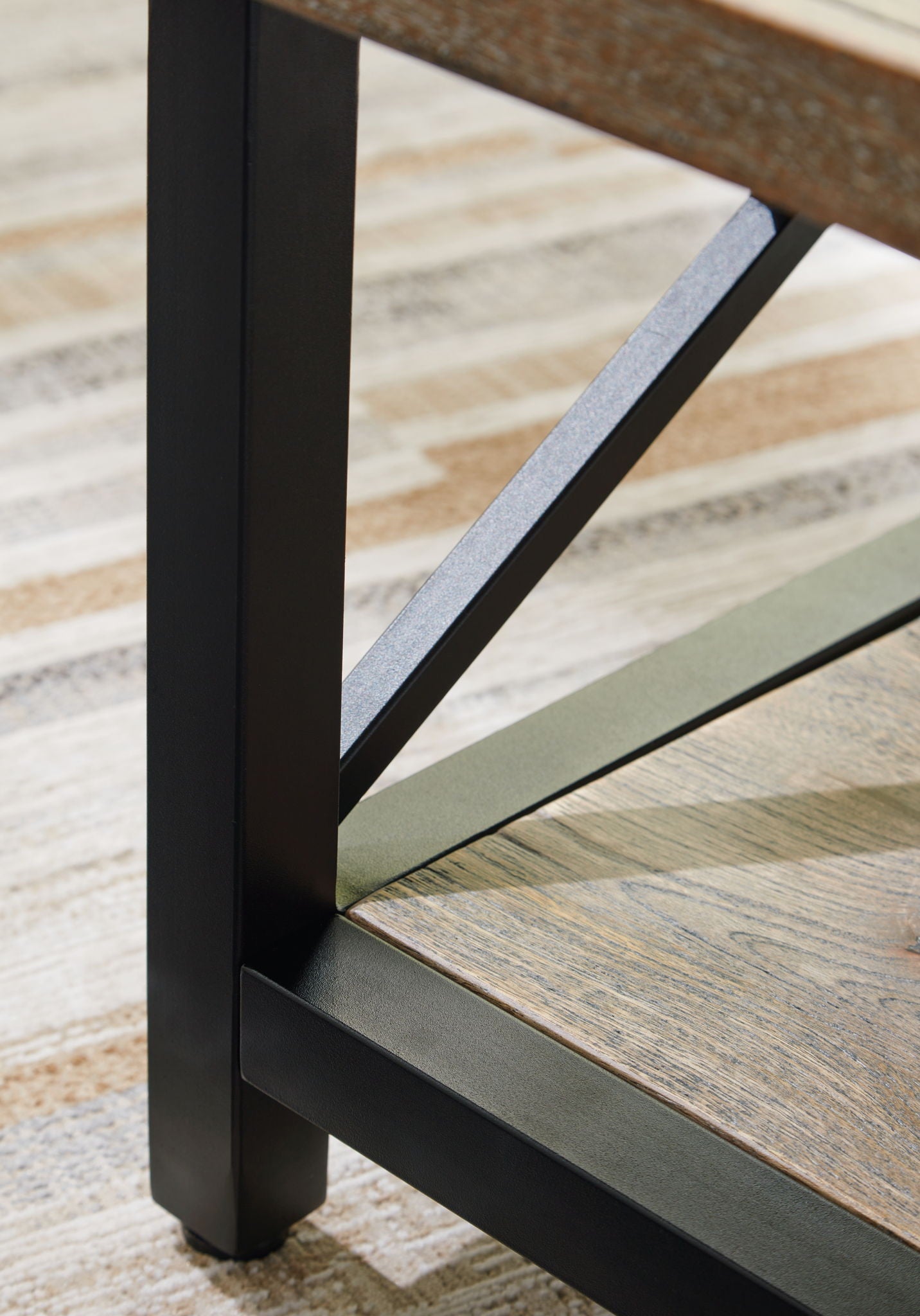 Bristenfort - Brown / Black - Rectangular Cocktail Table - Hornell Furniture Outlet