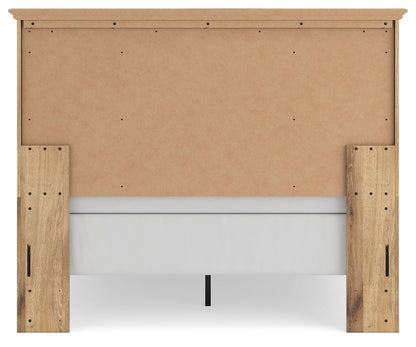 Makidern - Panel Bed - Hornell Furniture Outlet