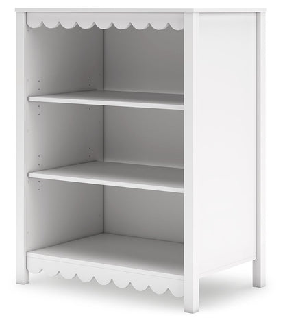 Hallityn - White - Bookcase - Hornell Furniture Outlet