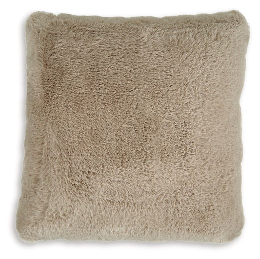 Gariland - Faux Fur Pillow - Hornell Furniture Outlet