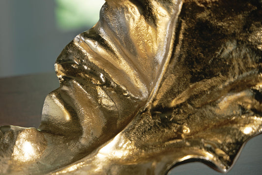 Darinsen - Sculpture - Gold / Silver Finish - Hornell Furniture Outlet