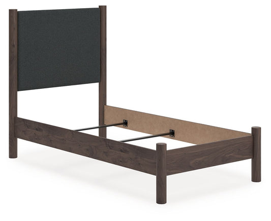 Pamytta - Upholstered Panel Bed - Hornell Furniture Outlet