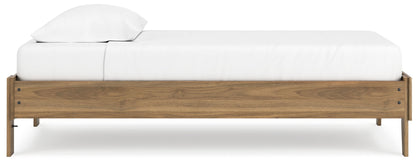 Deanlow - Platform Bed - Hornell Furniture Outlet