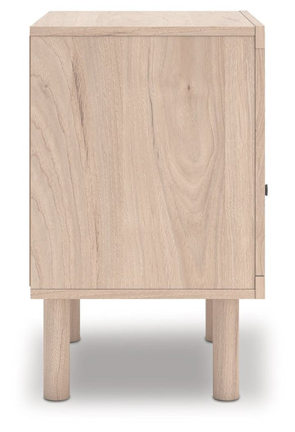 Arloster - Tan - One Drawer Night Stand - Hornell Furniture Outlet