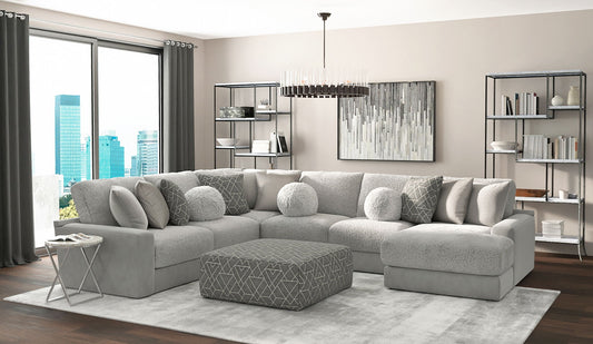Canyon - 4 Piece Sectional With Cuddler Seat Cushions, Included Accent Pillows And Cocktail Ottoman (Right Side Facing Chaise) - Platinum - Hornell Furniture Outlet