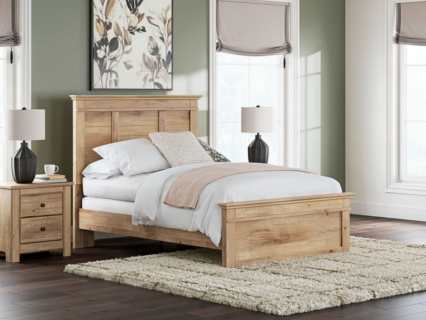Makidern - Panel Bed - Hornell Furniture Outlet