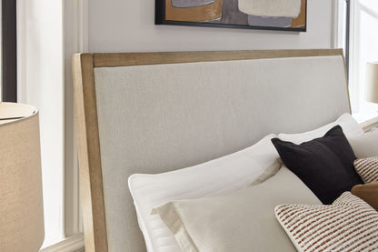 Tomtyn - Upholstered Bed - Hornell Furniture Outlet