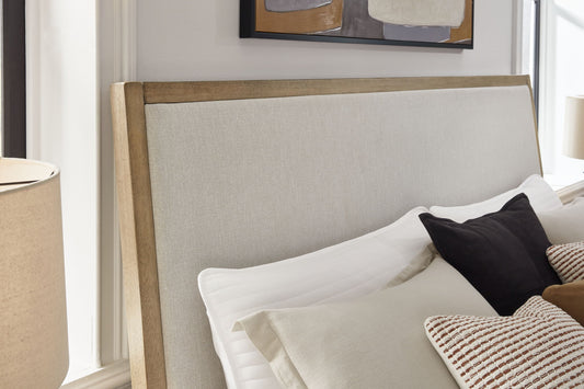 Tomtyn - Upholstered Bed - Hornell Furniture Outlet