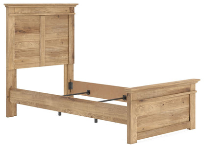 Makidern - Panel Bed - Hornell Furniture Outlet