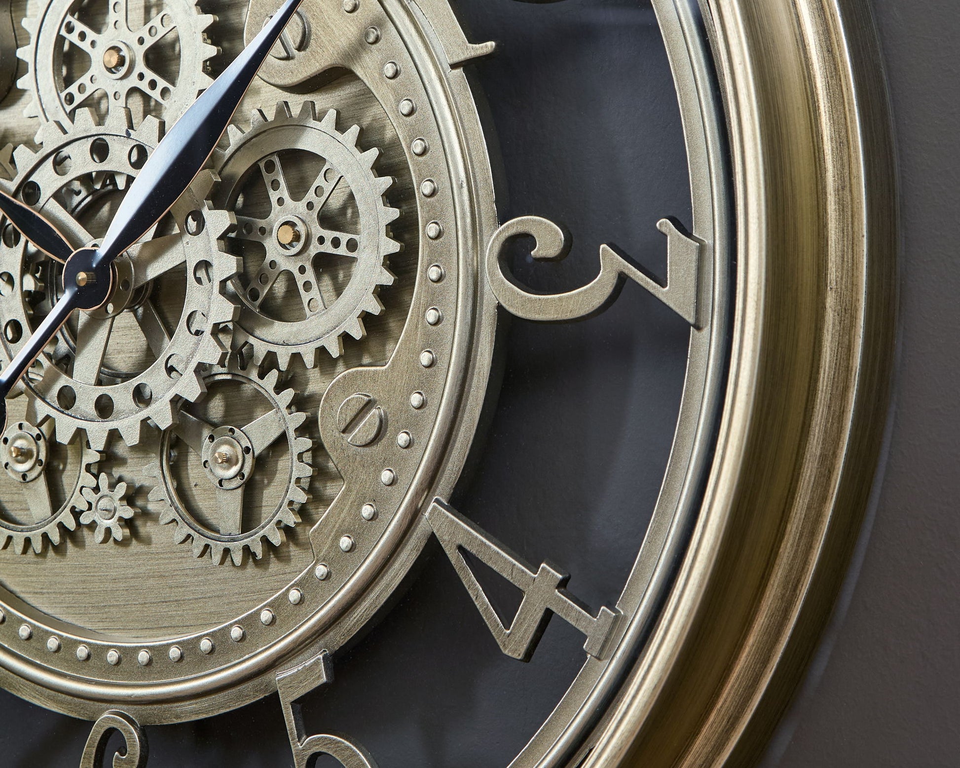 Gilover - Champagne Finish - Wall Clock - Hornell Furniture Outlet