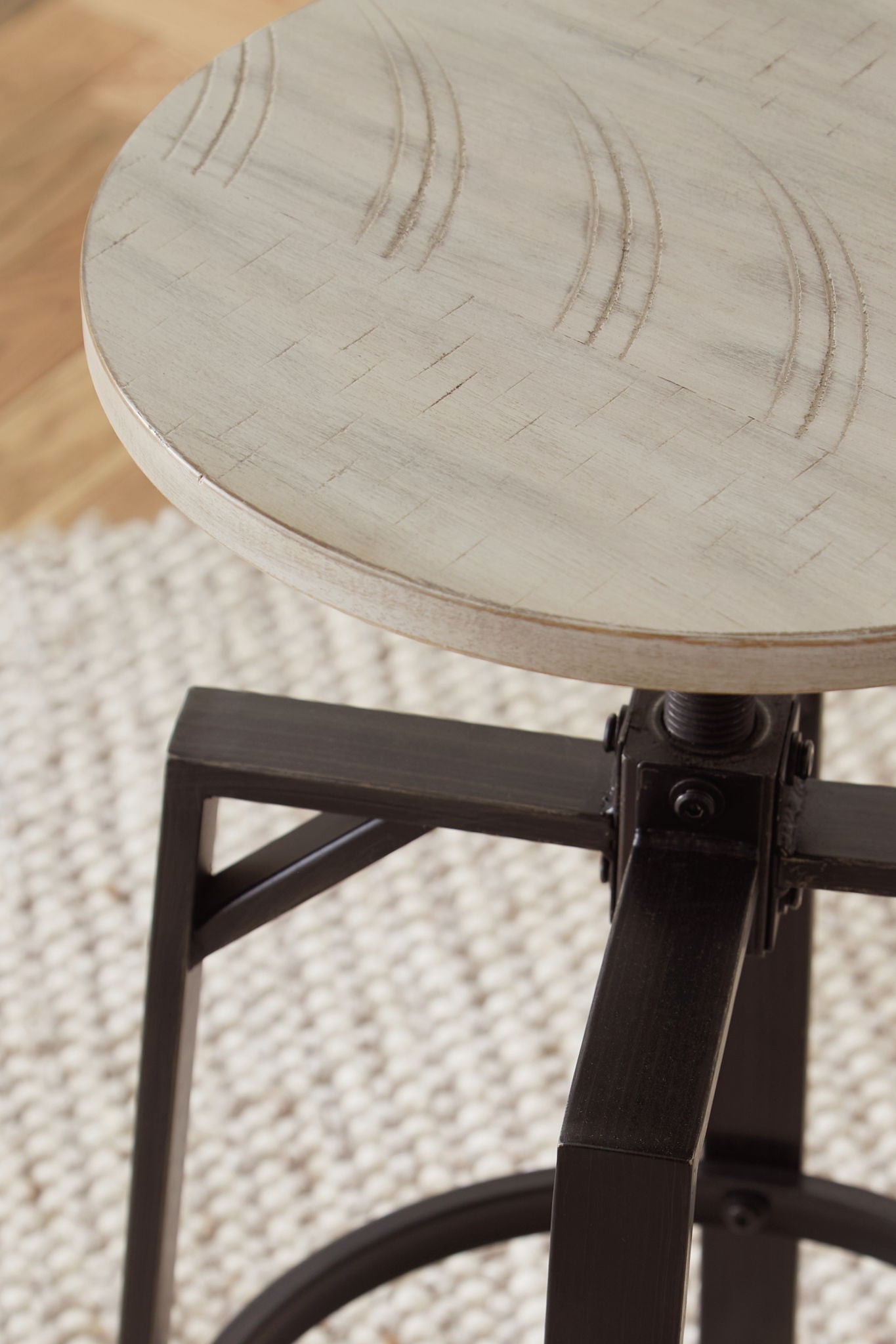 Karisslyn - Whitewash / Black - Swivel Stool (Set of 2) - Hornell Furniture Outlet