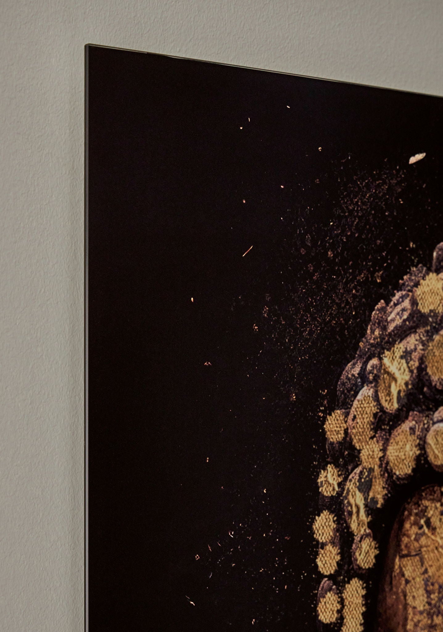 Caymoore - Black / Gold Finish - Wall Art - Hornell Furniture Outlet