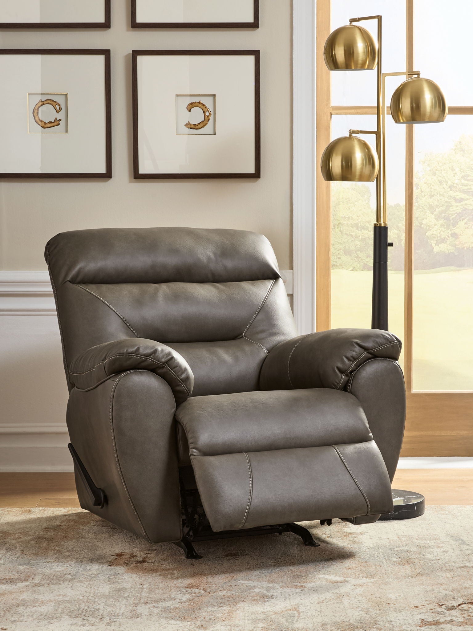 Elksworth - Rocker Recliner - Hornell Furniture Outlet