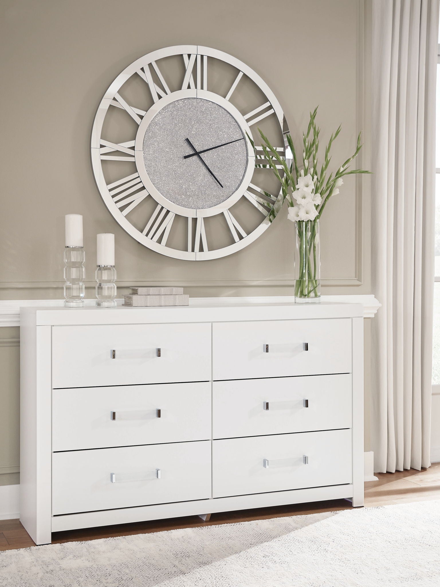 Maeling - Six Drawer Dresser - Hornell Furniture Outlet