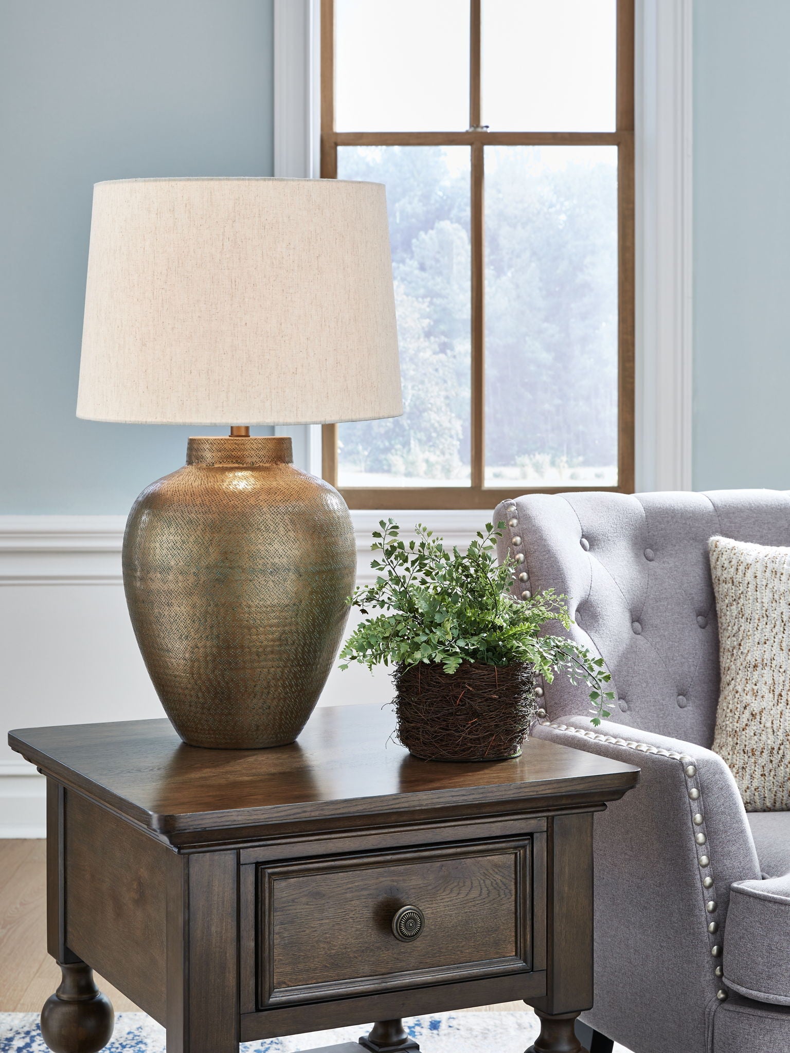 Madney - Antique Gold Finish - Metal Table Lamp - Hornell Furniture Outlet