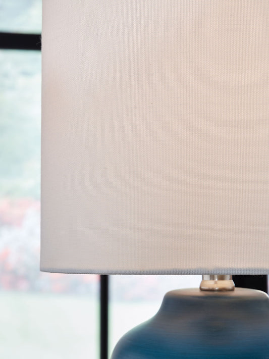 Gierburg - Ceramic Table Lamp - Hornell Furniture Outlet