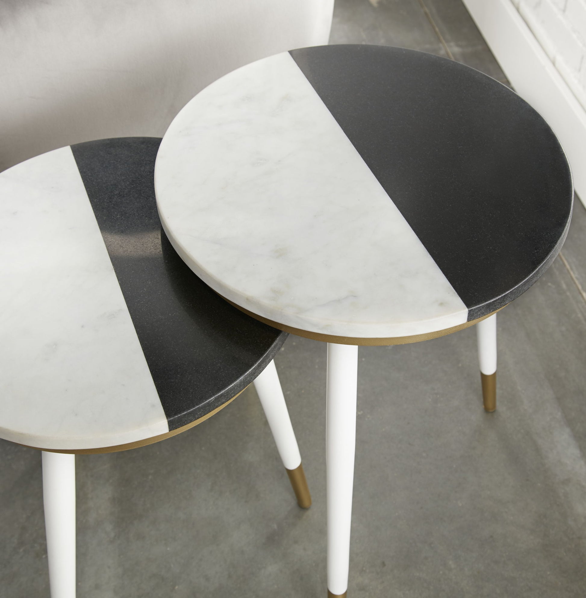 Taj - Marble Top Nesting Tables - White - Hornell Furniture Outlet